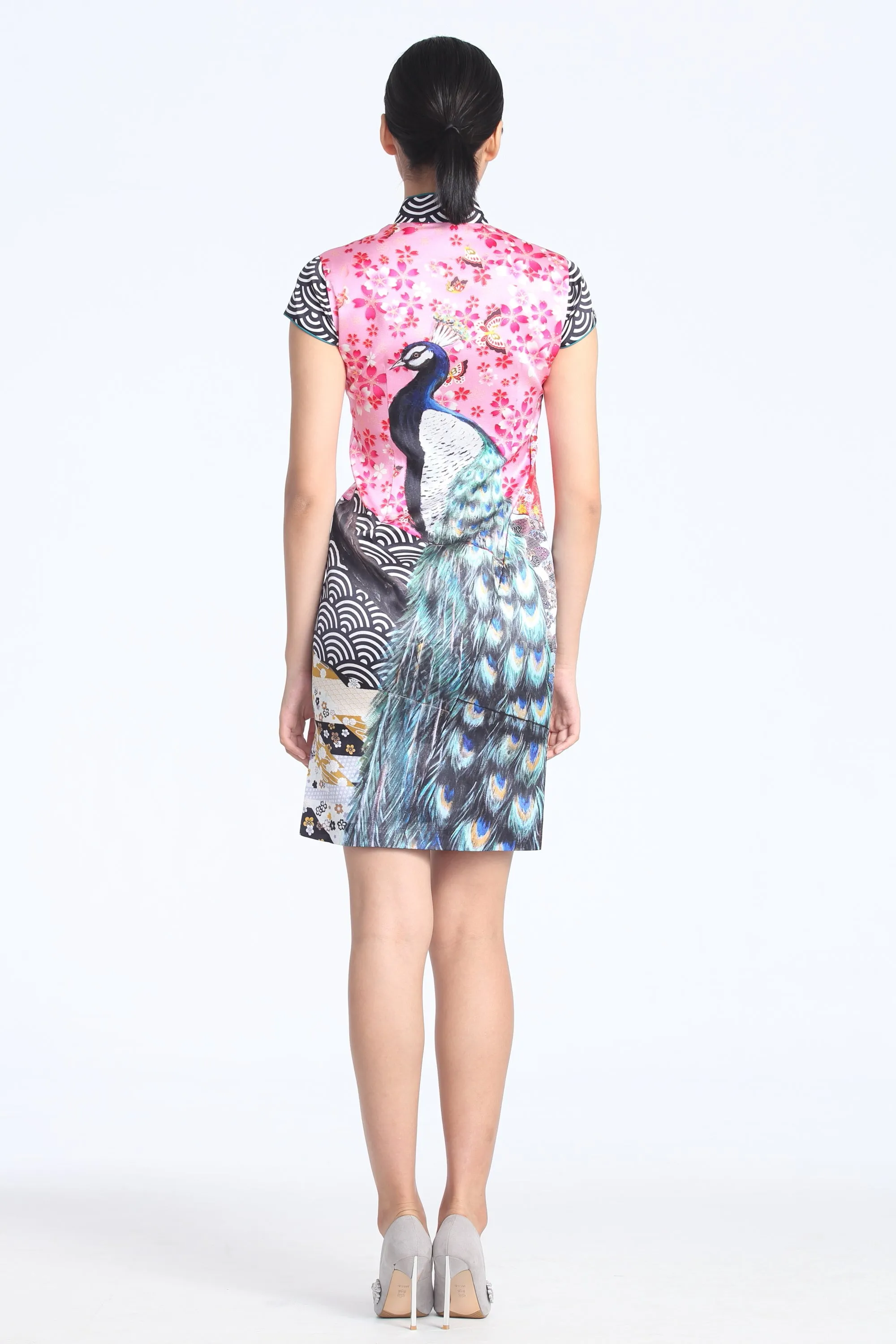 LEONLOLLIPOP PEACOCK PRINT SILK QIPAO