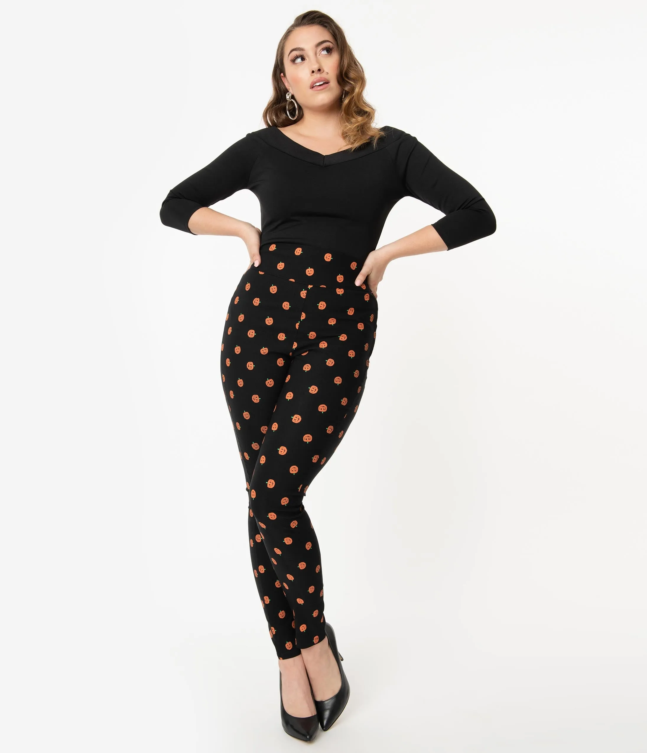 Unique Vintage Black & Orange Pumpkin Patch Rizzo Cigarette Pants