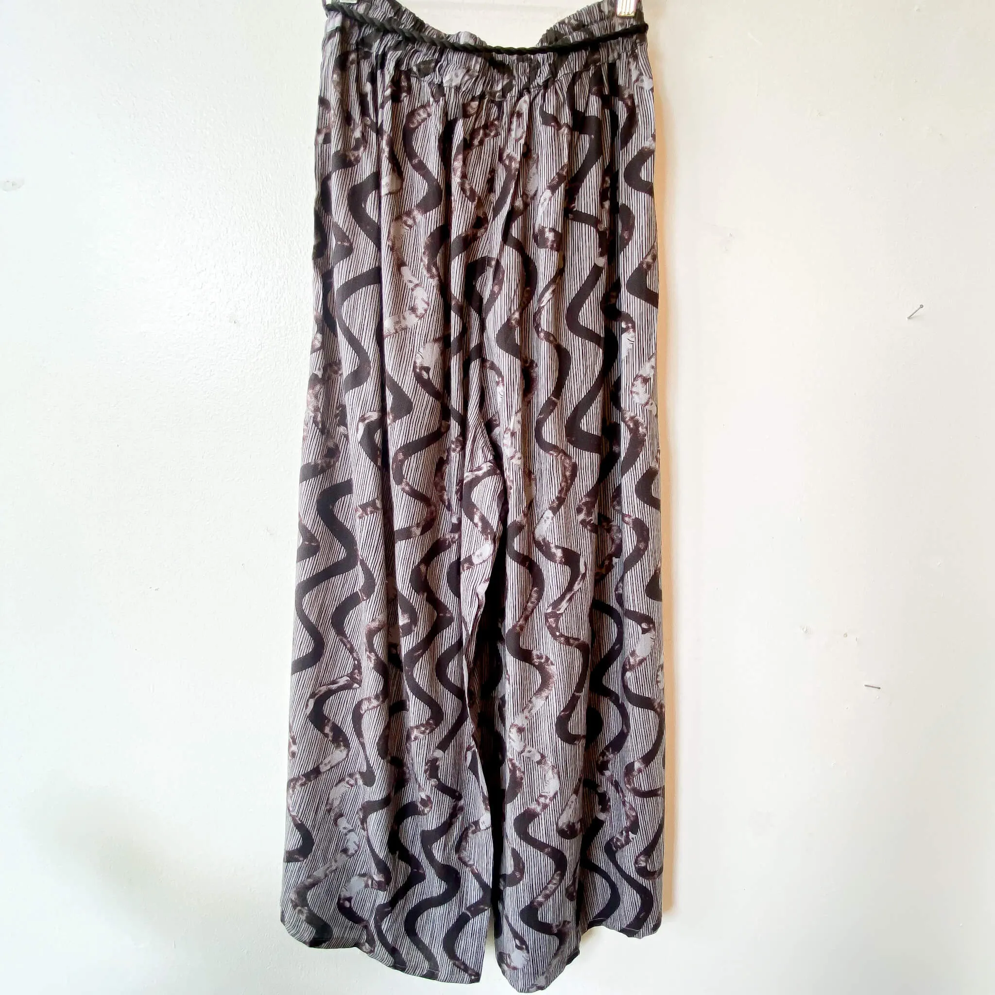 Wagen | Rayon Slub Printed Wide Pants